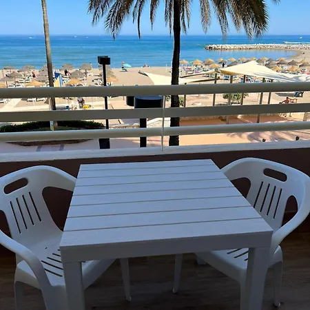 Estudio Turistico Bythesea Фуэнхирола